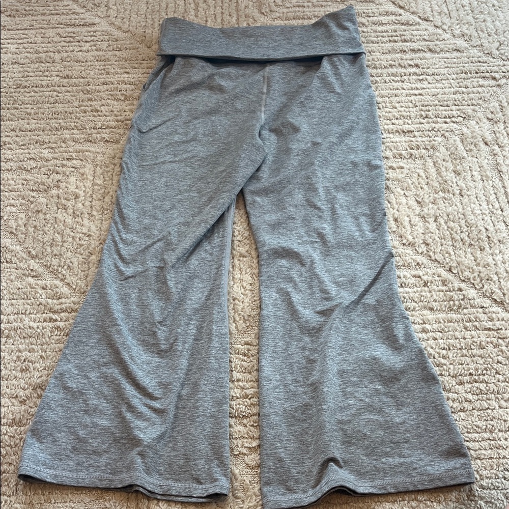 Grayish- green OFFLINE by Aerie the Hugger Foldover  Flare Hi-Rise Short Inseam - Picture 3 of 4